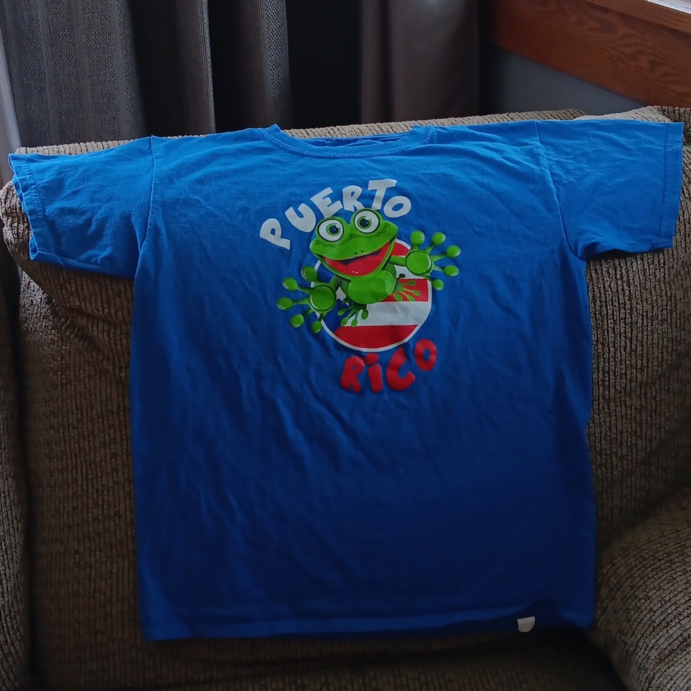 Puerto Rico boys t-shirt size 18